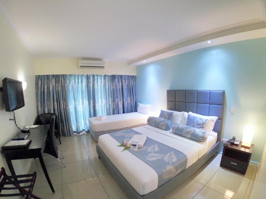 קוקופו Gazelle International Hotel מראה חיצוני תמונה